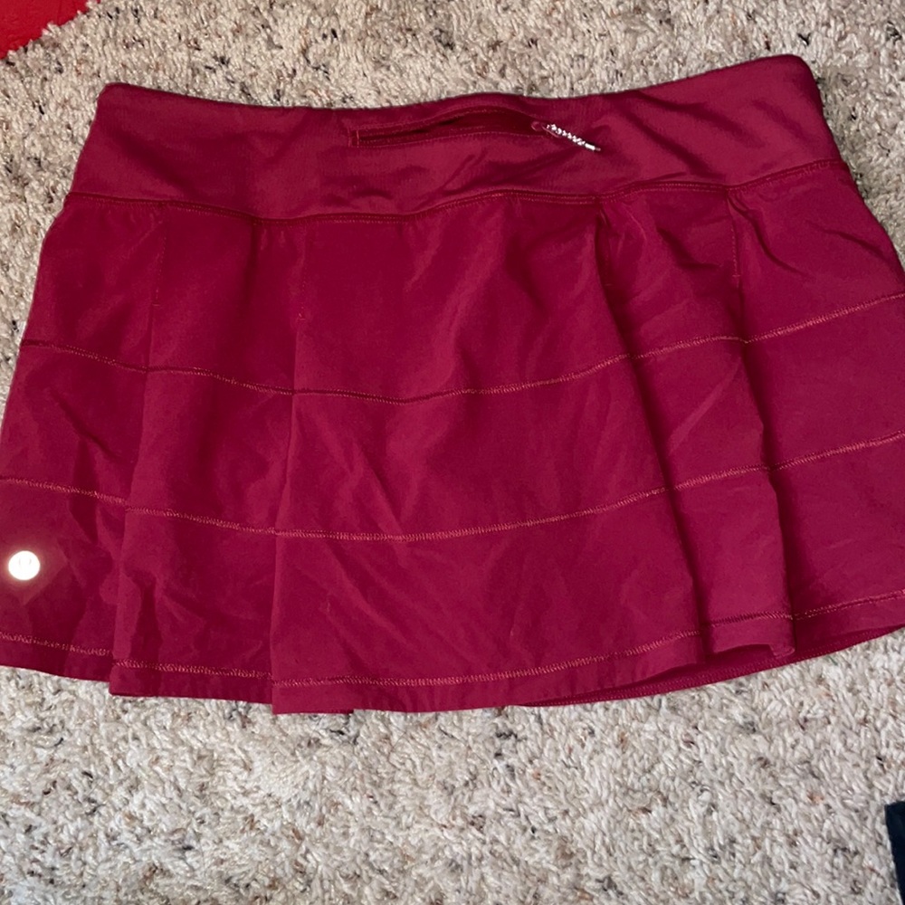 VEUC lululemon skirt